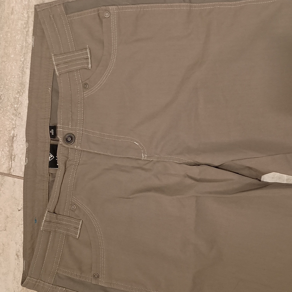 Kuhl light olive green size 14 hiking pants - Picture 2 of 8